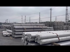 Η τραβηγμένη στο κρύο 6061 6063 άκρη μύλων φραγμών ράβδων αλουμινίου T5 T6 T651 έσκισε την άκρη